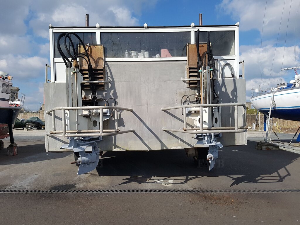 Amphibious Passenger